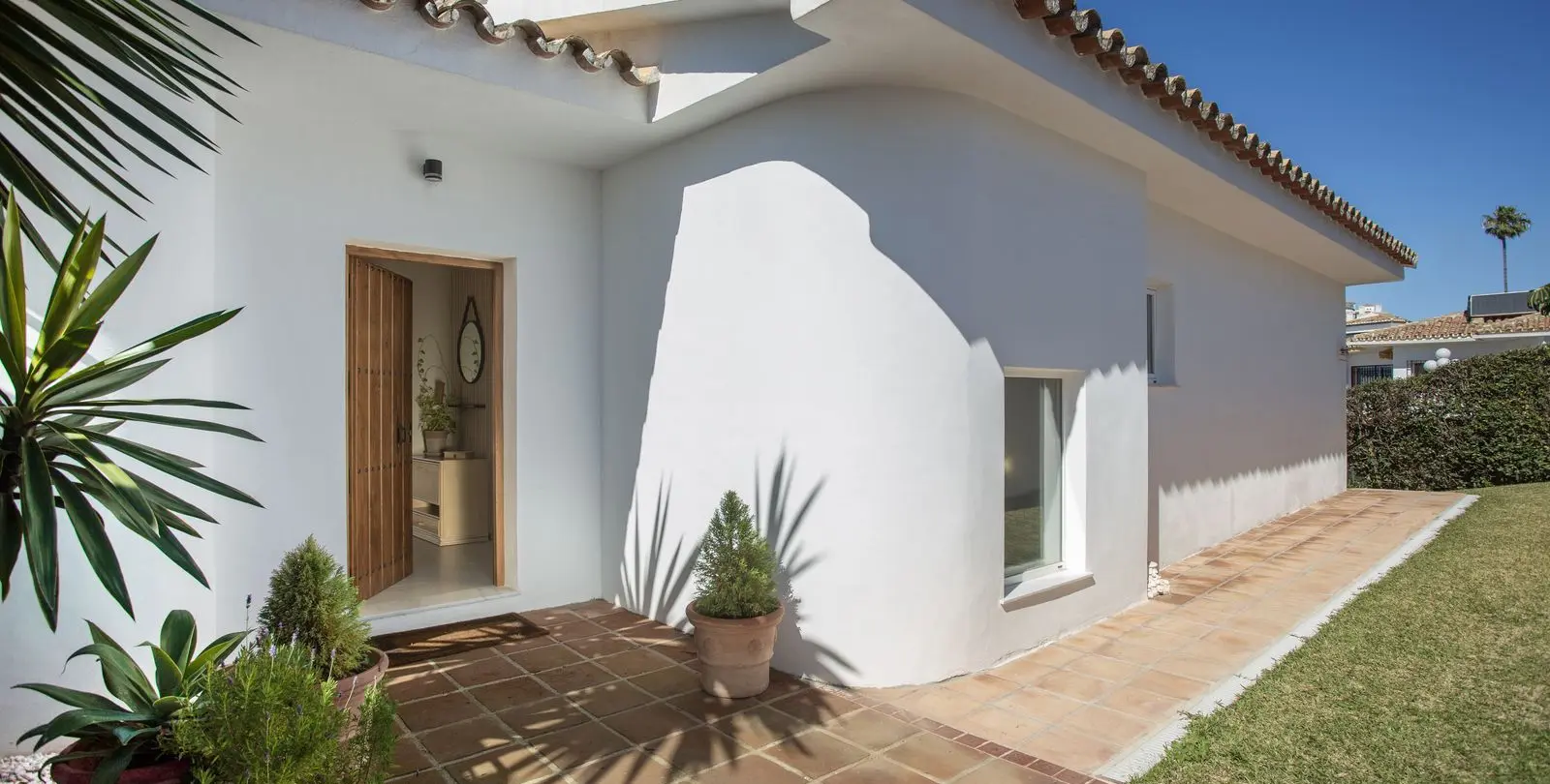 Venta de villa independiente en Riviera del Sol 3