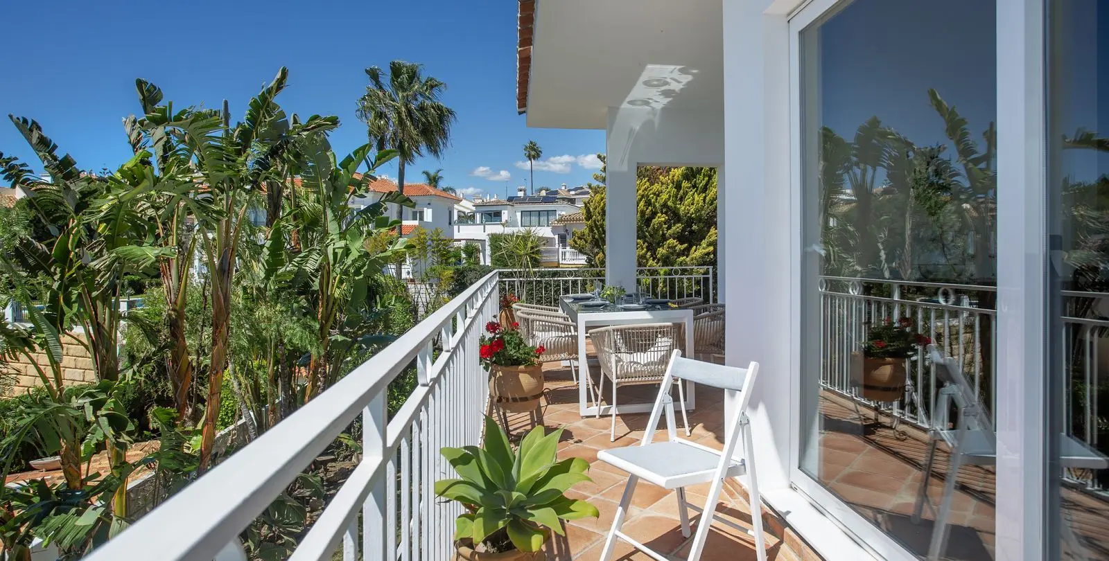 Venta de villa independiente en Riviera del Sol 20