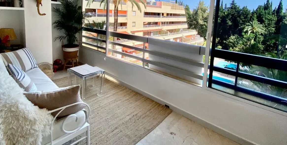 Sale of penthouse duplex in Marbella 12