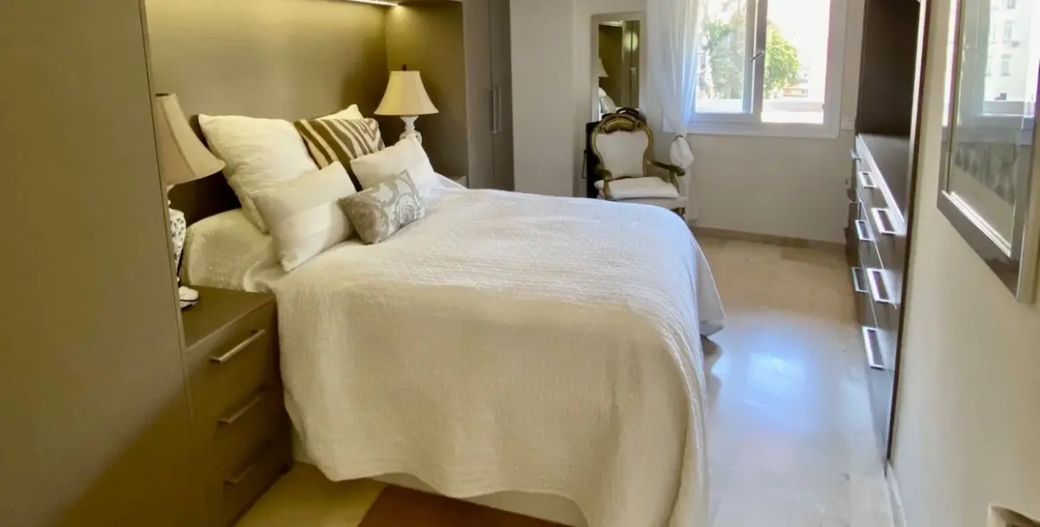 Sale of penthouse duplex in Marbella 13