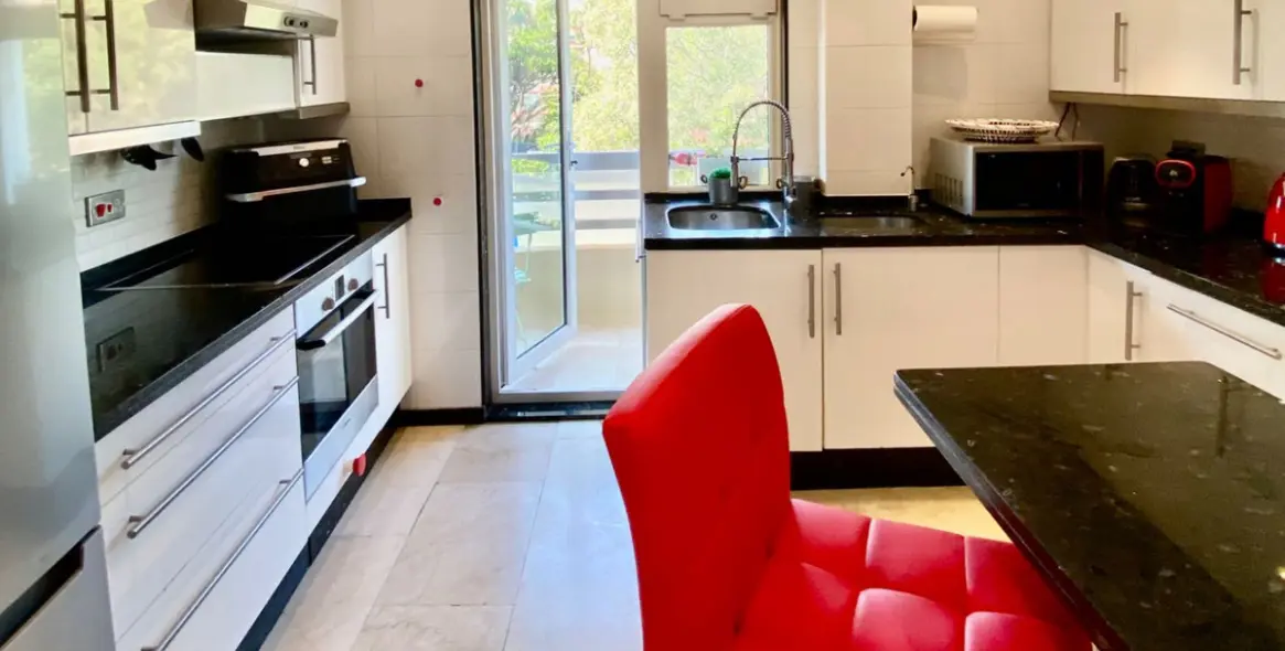 Sale of penthouse duplex in Marbella 29