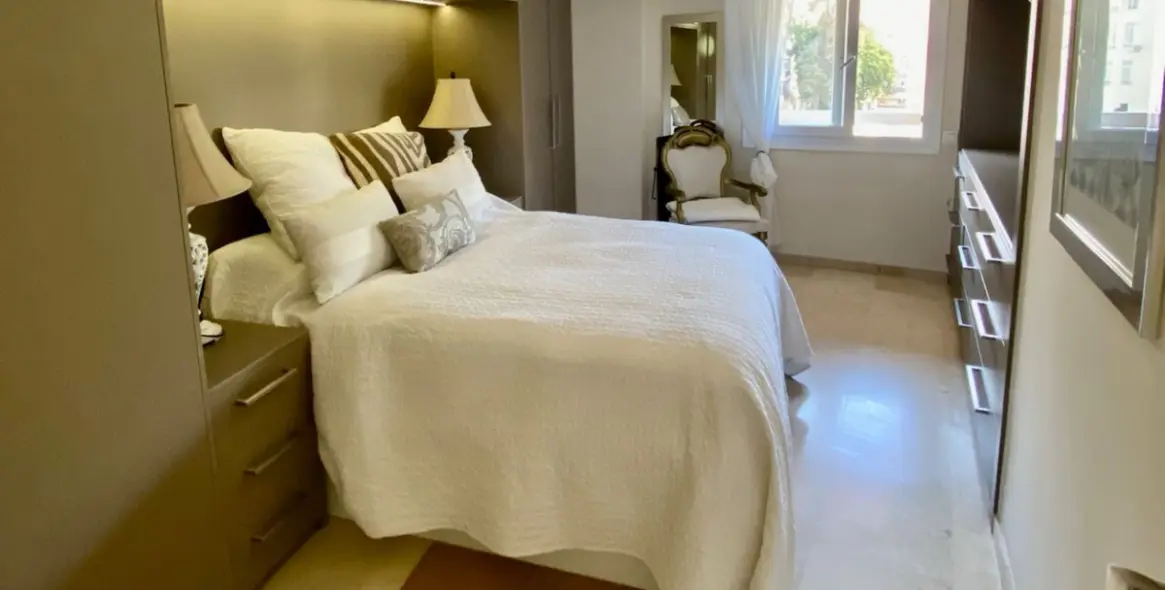 Sale of penthouse duplex in Marbella 30