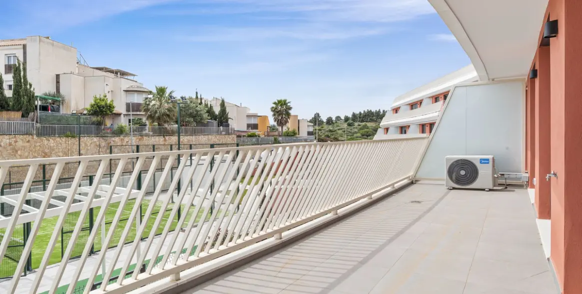 Продажа апартаментов на среднем этаже в Mijas 12