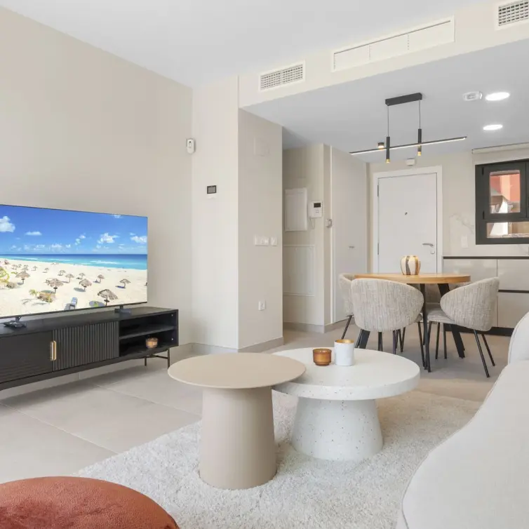 Sale of middle floor apartment in Mijas