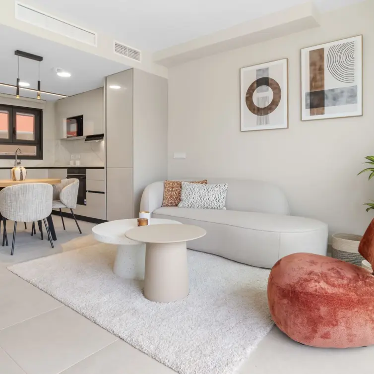 Sale of middle floor apartment in Mijas
