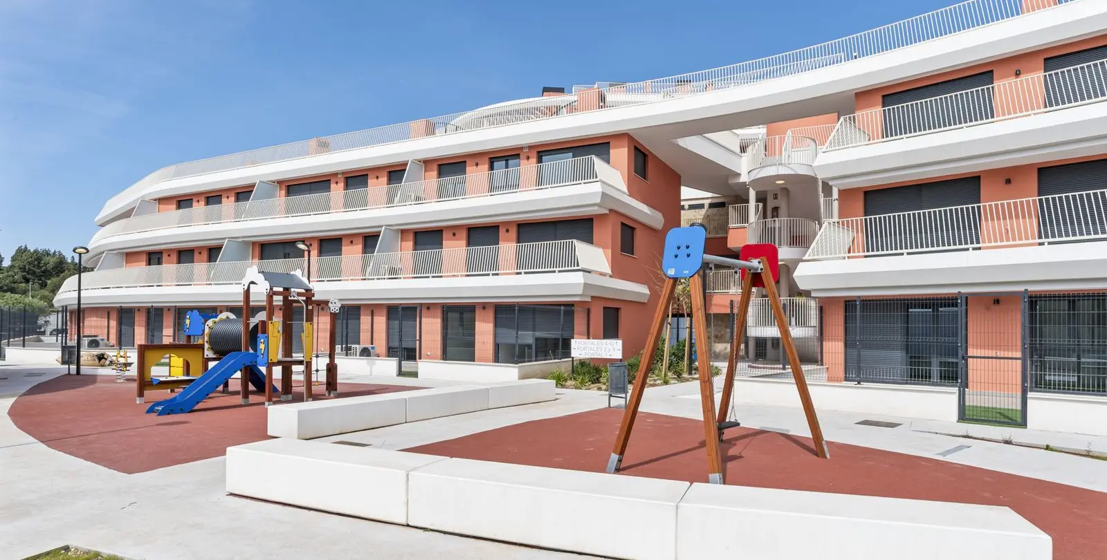 Sale of middle floor apartment in Mijas 33