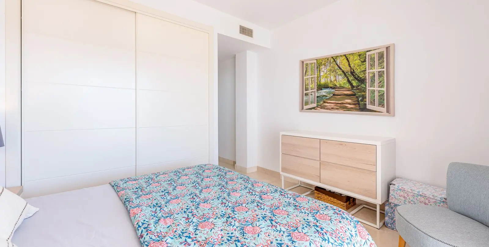 Venta de apartamento en planta baja en Casares 18