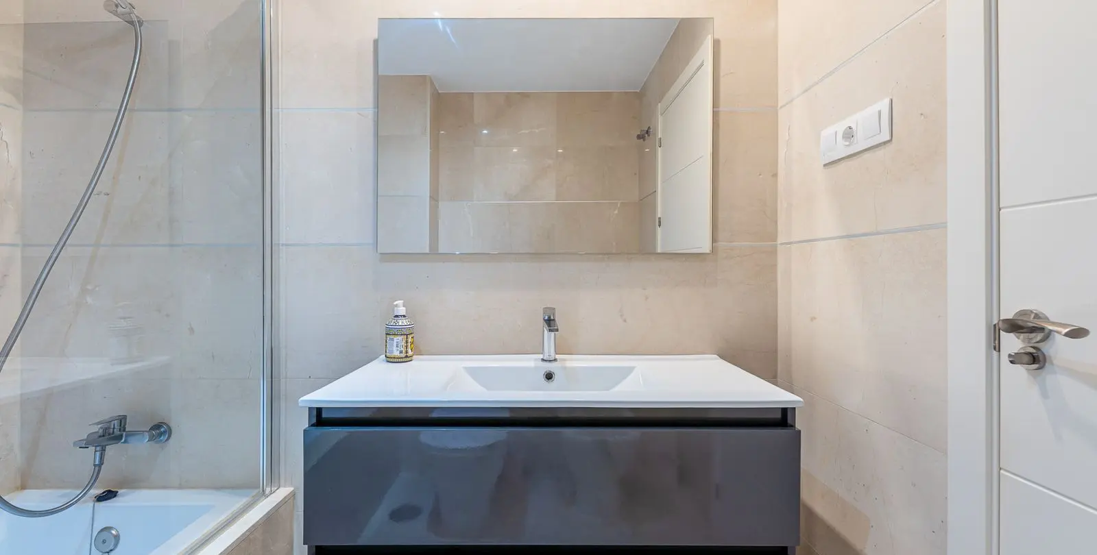 Venta de apartamento en planta baja en Casares 20