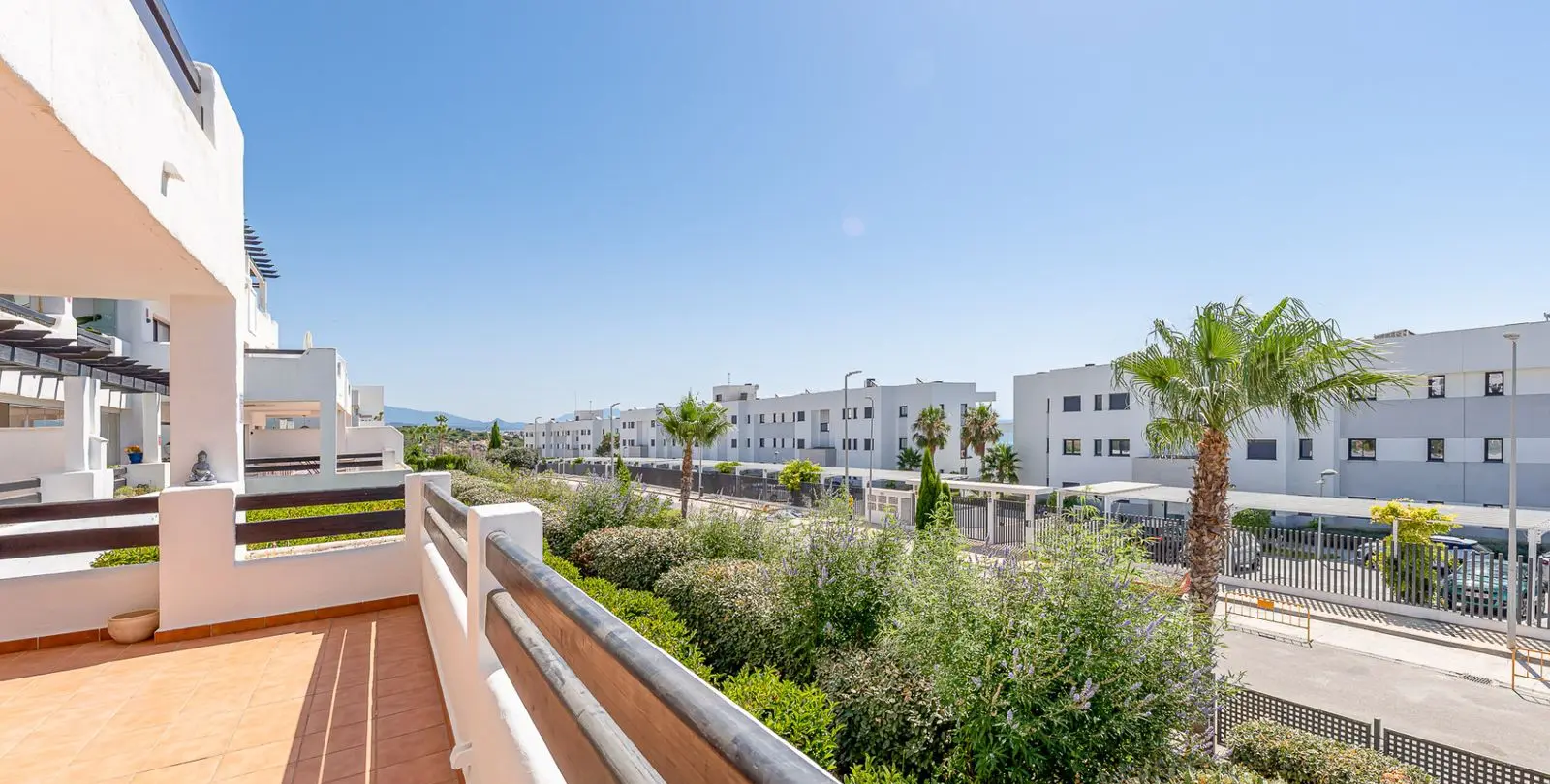 Venta de apartamento en planta baja en Casares 23