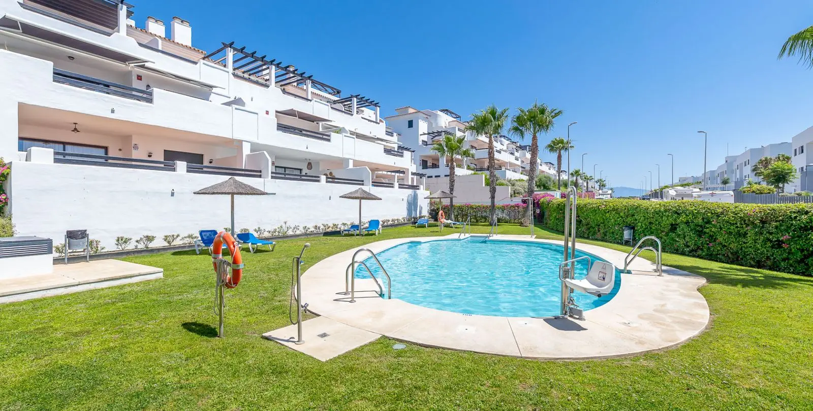 Venta de apartamento en planta baja en Casares 34