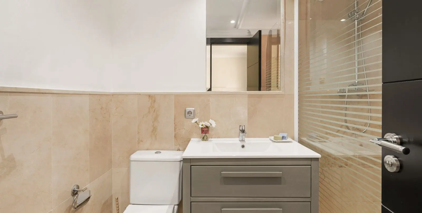 Продажа апартаментов на среднем этаже в Atalaya 18