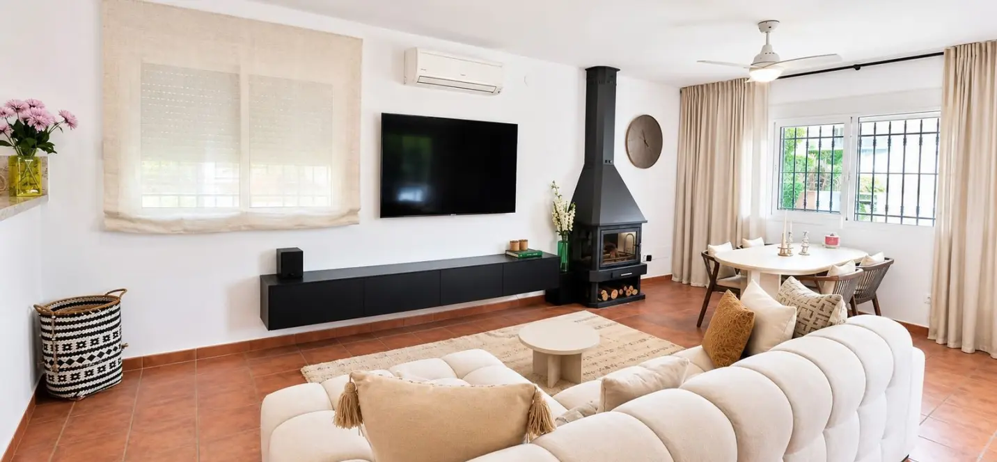 Sale of detached villa in Mijas 3