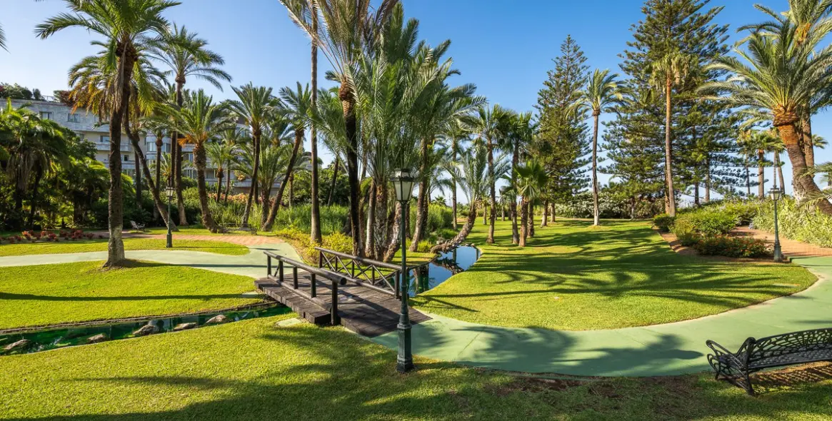 Продажа апартаментов на среднем этаже в Puerto Banús 8