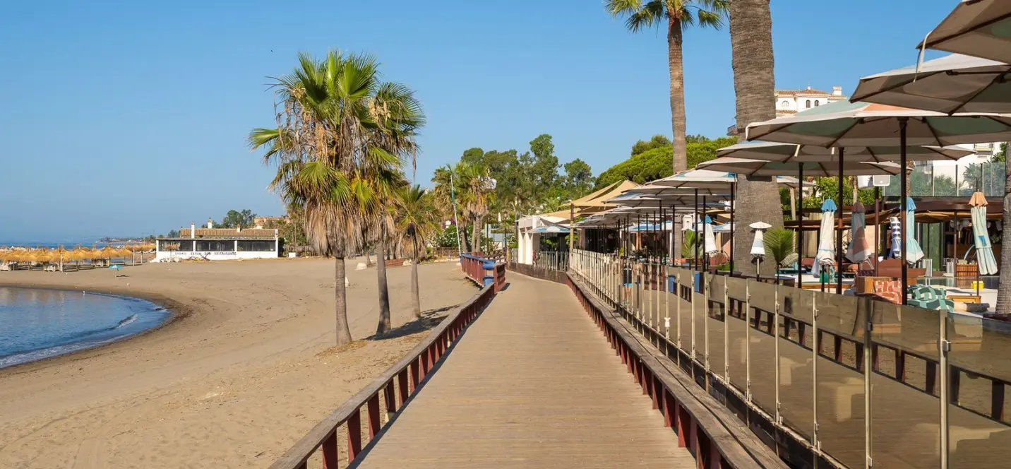 Продажа апартаментов на среднем этаже в Puerto Banús 3