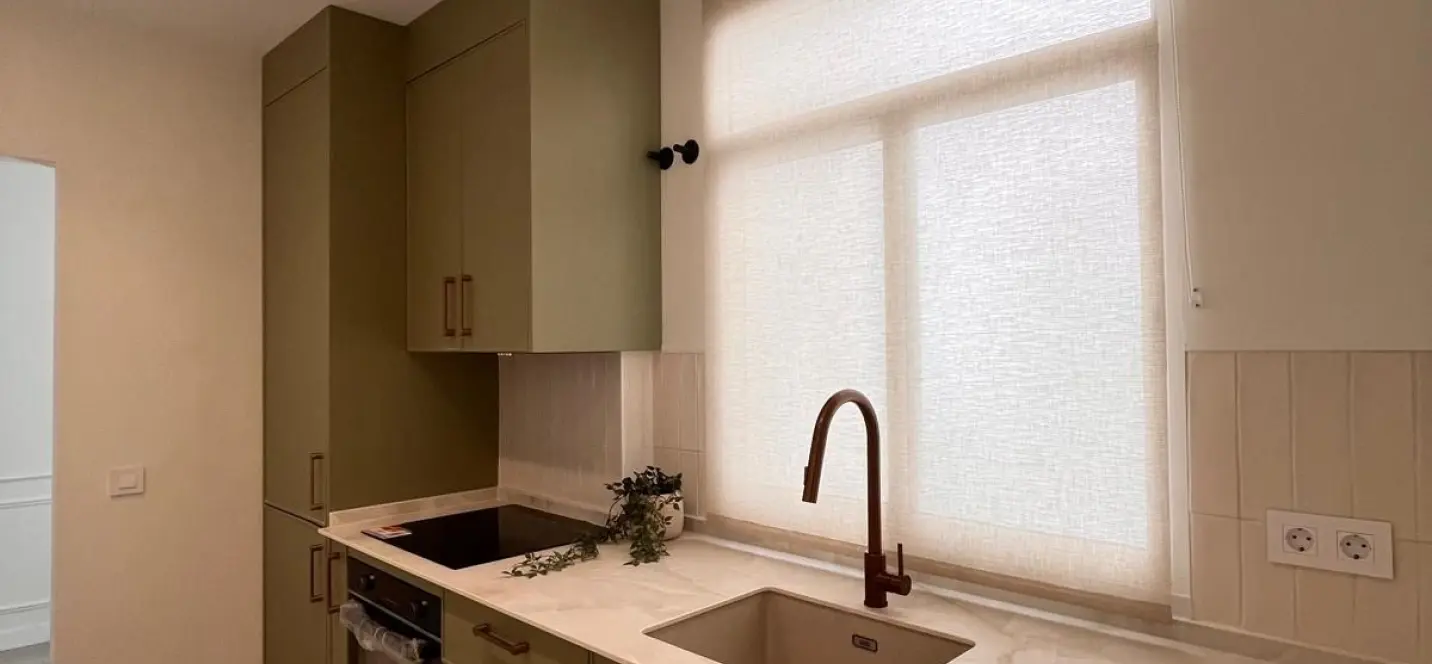 Venta de apartamento en planta media en Málaga 1