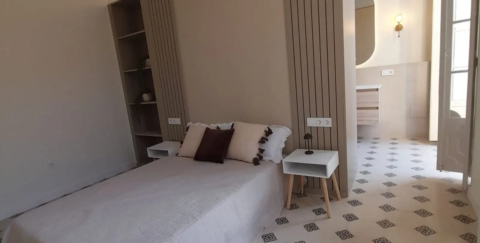 Venta de apartamento en planta media en Málaga 24