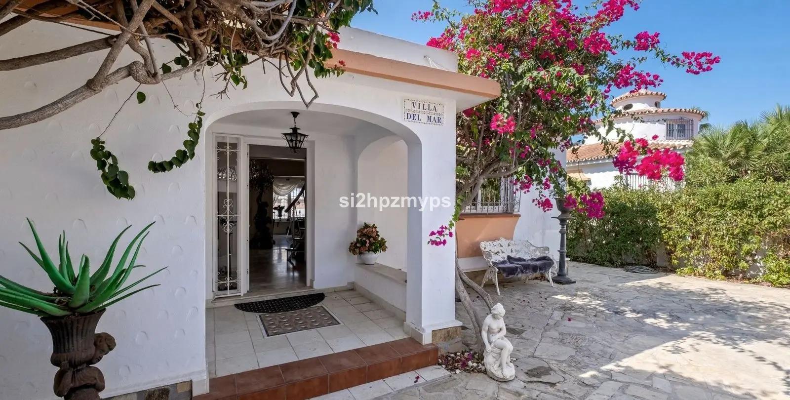 Sale of detached villa in Torrox 4