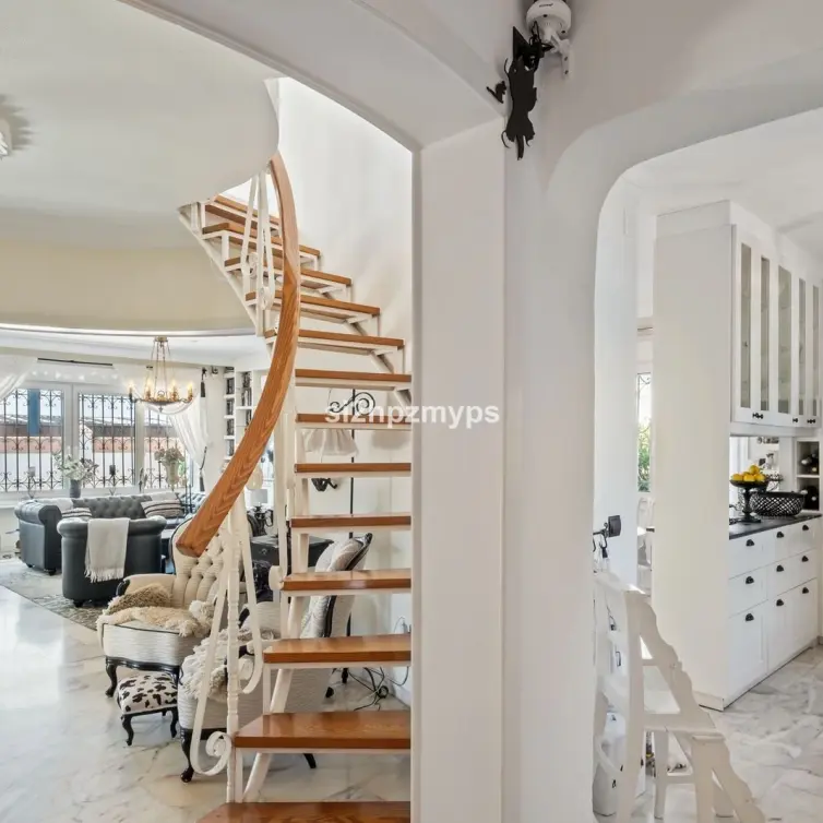 Venta de villa independiente en Torrox