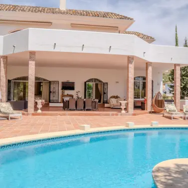 Venta de villa independiente en Benahavís