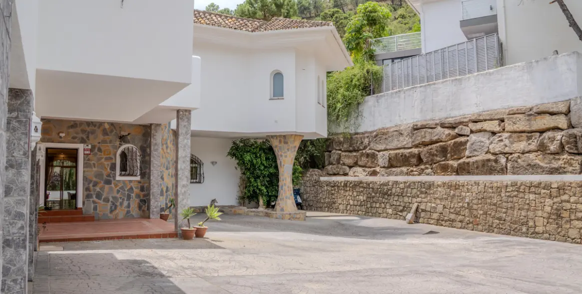 Venta de villa independiente en Benahavís 8