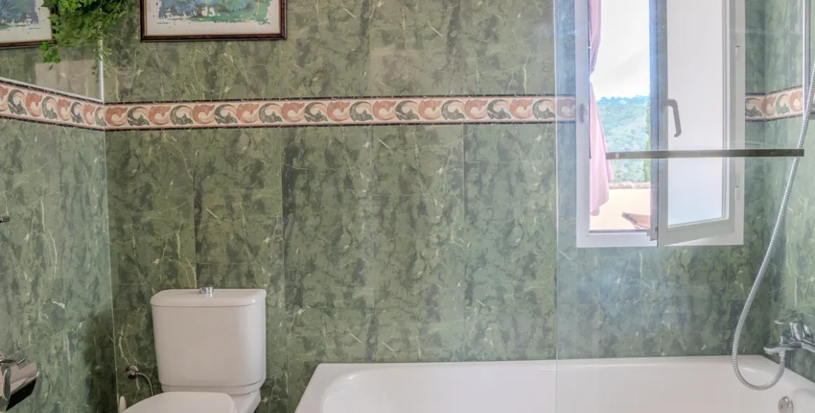 Venta de villa independiente en Benahavís 40