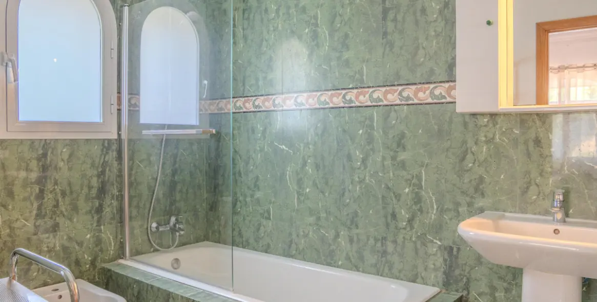 Venta de villa independiente en Benahavís 41