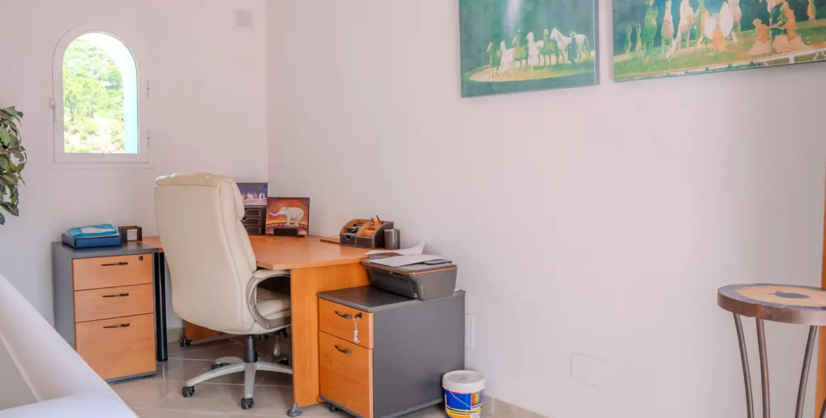 Venta de villa independiente en Benahavís 45