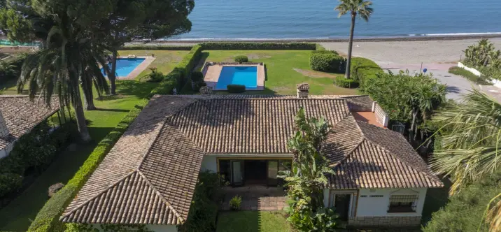 Venta de villa independiente en Costalita 0