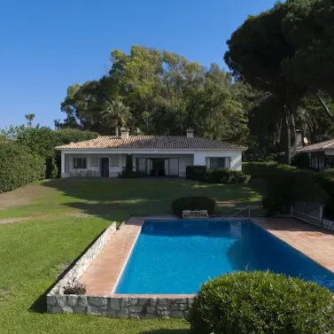 Venta de villa independiente en Costalita