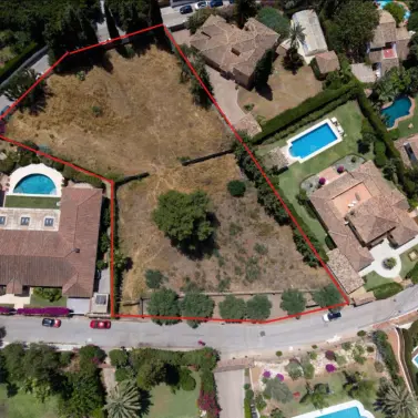 Venta de parcela residencial en Nagüeles