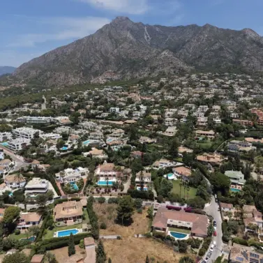Venta de parcela residencial en Nagüeles