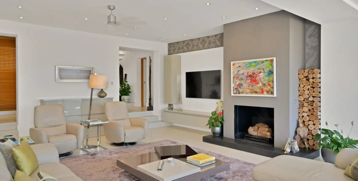 Venta de villa independiente en Sierra Blanca 3