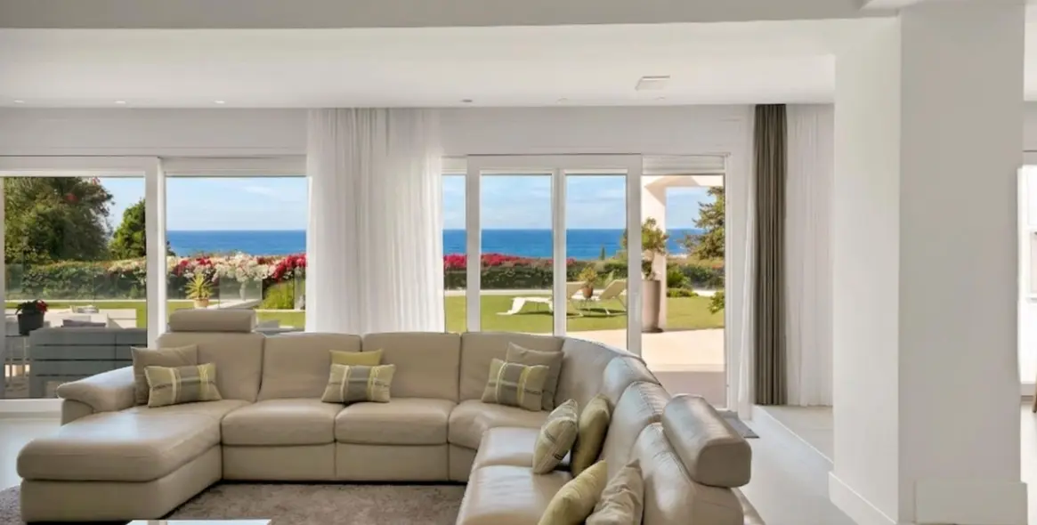 Venta de villa independiente en Sierra Blanca 4