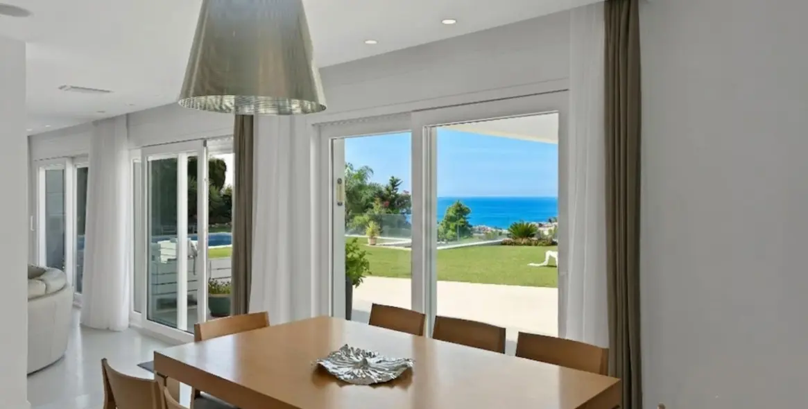Venta de villa independiente en Sierra Blanca 8
