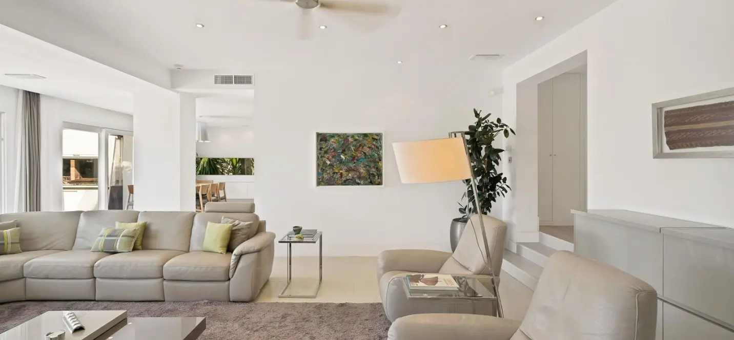 Venta de villa independiente en Sierra Blanca 4