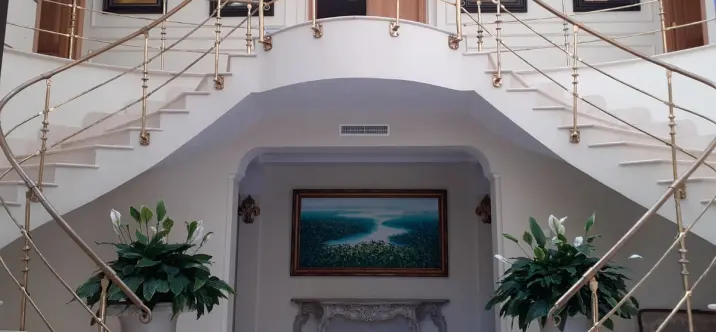 Venta de villa independiente en Estepona 2