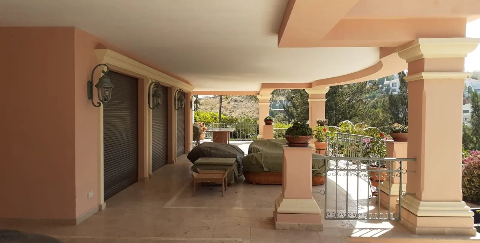 Venta de villa independiente en Estepona 10