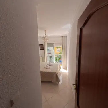 Short-term rent of middle floor apartment in Los Boliches