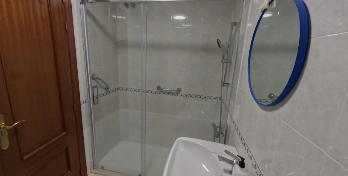 Short-term rent of middle floor apartment in Los Boliches 6