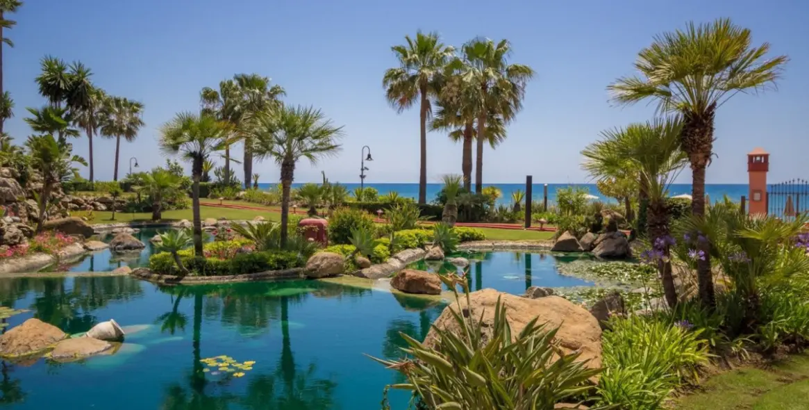 Краткосрочная аренда апартаментов на среднем этаже в Estepona 23