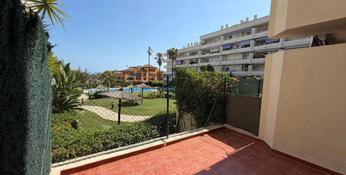 Alquiler a largo plazo de apartamento en planta baja en Nagüeles 3
