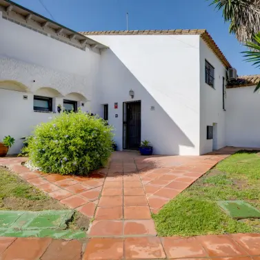 Venta de adosado en Estepona