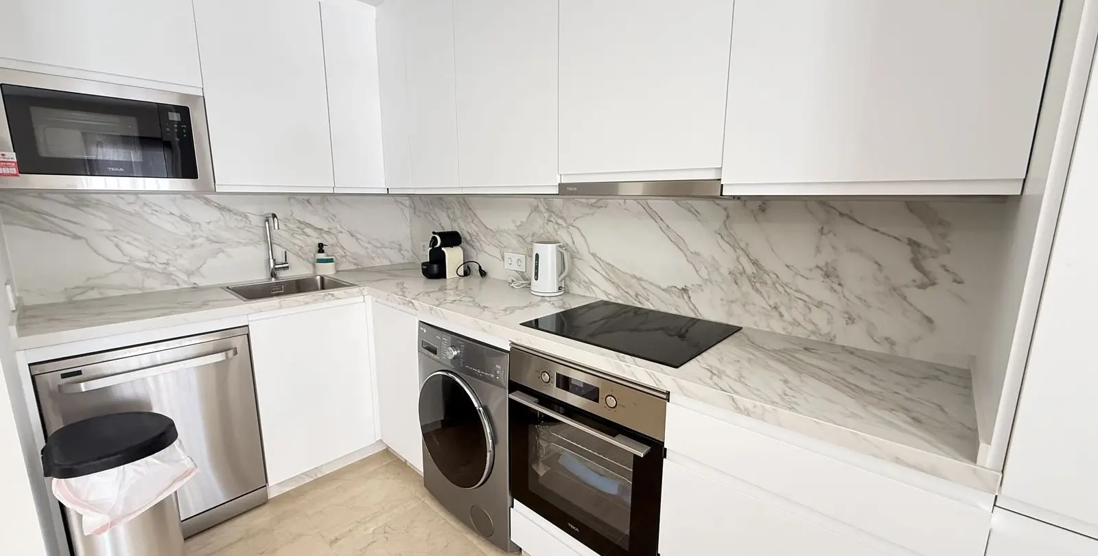 Sale of ground floor apartment in Aloha 6