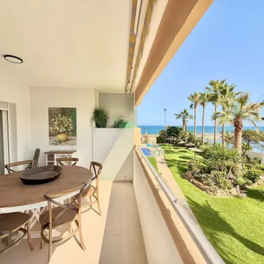 Venta de apartamento en planta media en Fuengirola