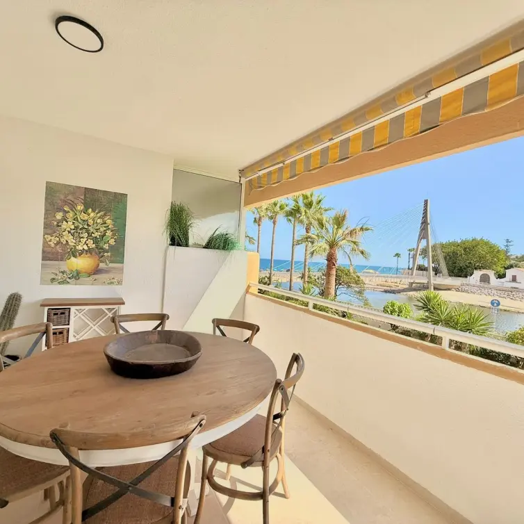 Продажа апартаментов на среднем этаже в Fuengirola