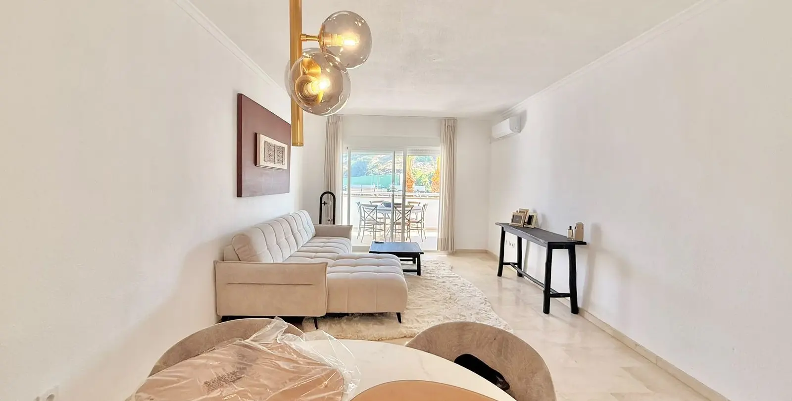 Sale of middle floor apartment in Fuengirola 8