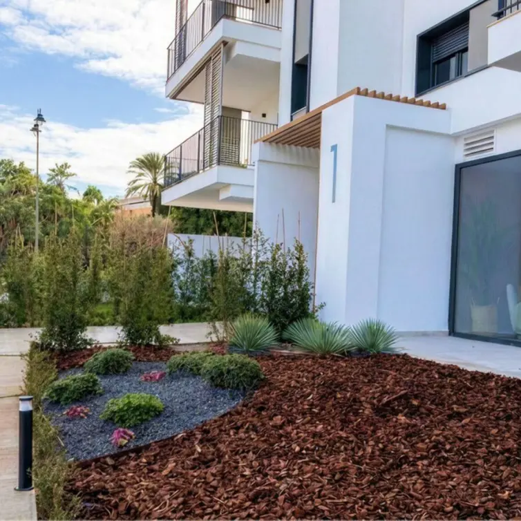 Продажа апартаментов на среднем этаже в Estepona