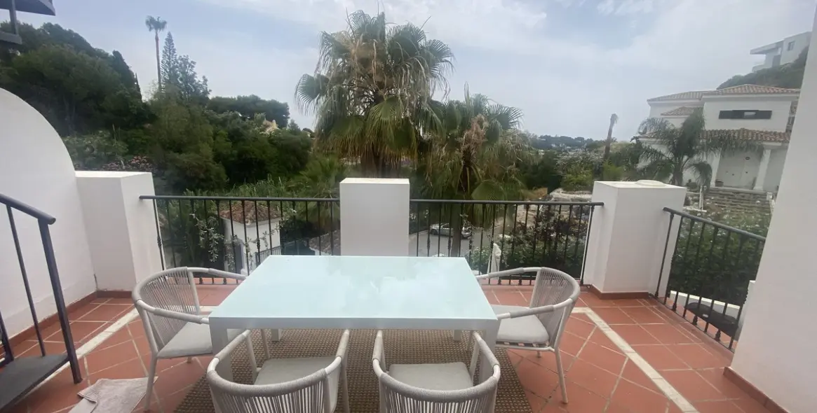 Продажа пентхауса в El Paraiso 4