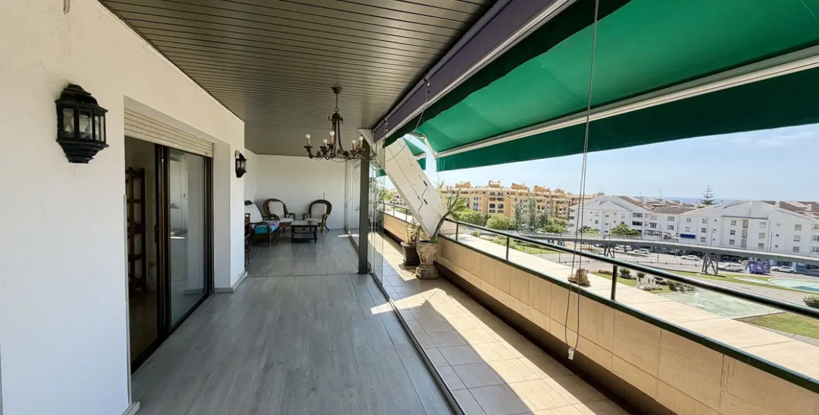 Продажа апартаментов на среднем этаже в San Pedro de Alcántara 3