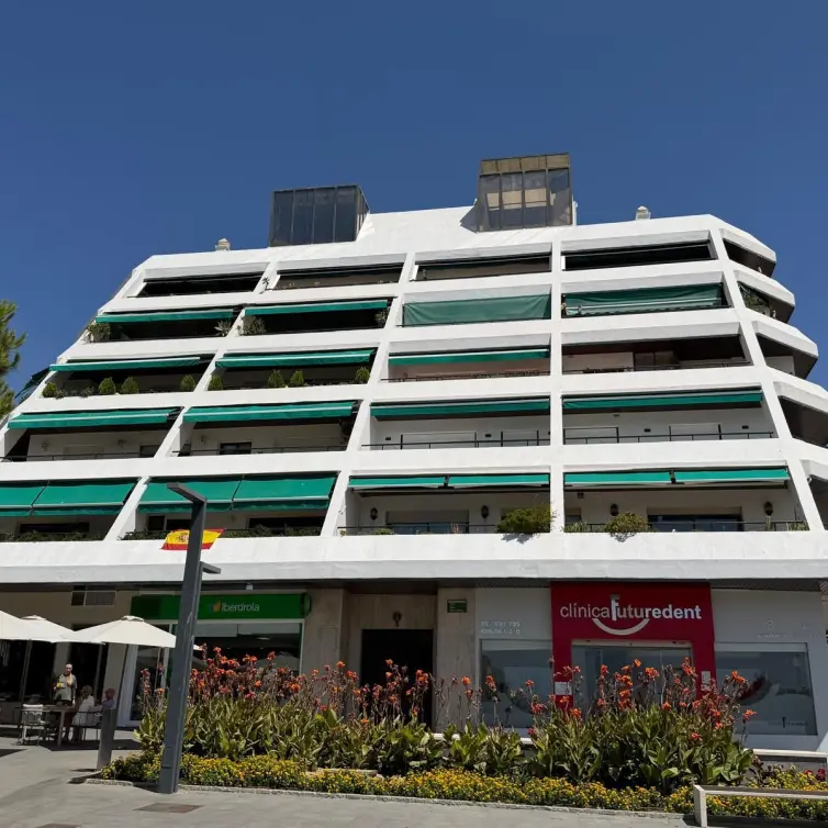 Sale of middle floor apartment in San Pedro de Alcántara